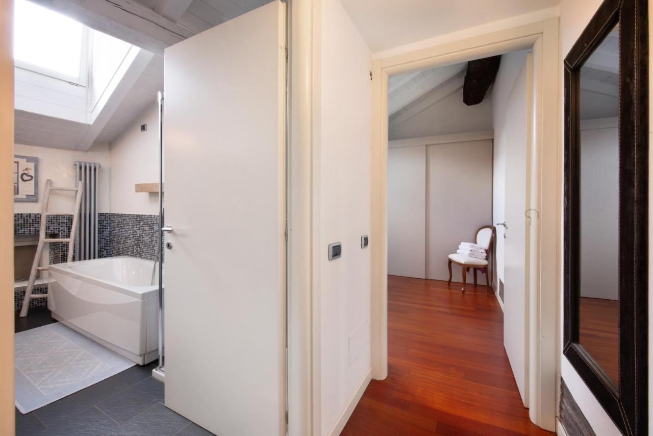 Penthouse In Citta Alta - Bergamo Apartment Екстериор снимка
